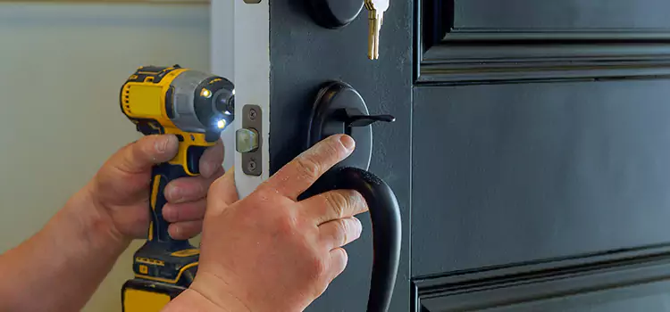 Locksmith Emergency Service Centerville