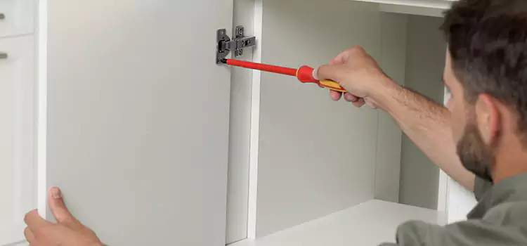 Screen Door Hinge Repair Centerville