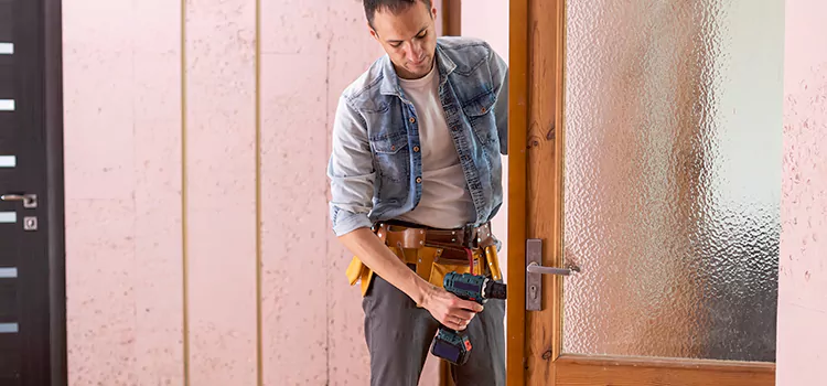 Door Glass Replacement Centerville
