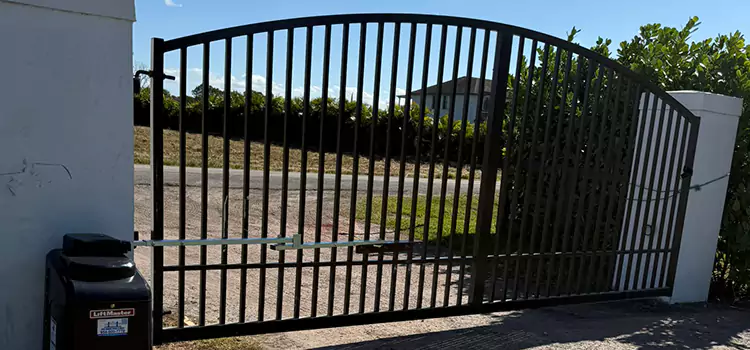 Driveway Fence Repair Centerville